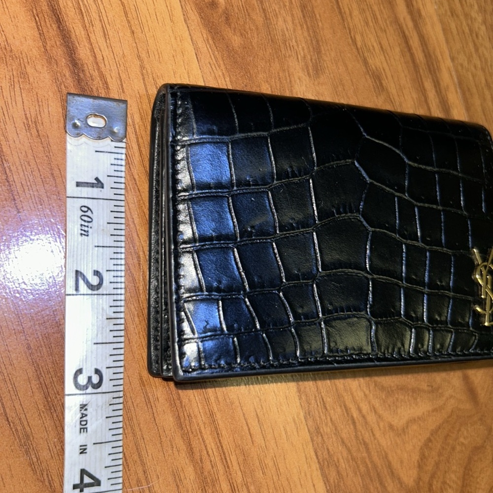 Authentic Saint Laurent Croc Embossed Monogram Wallet - Picture 5 of 15
